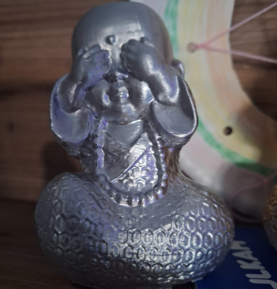 buddha Mizaru (見ざる) does not see