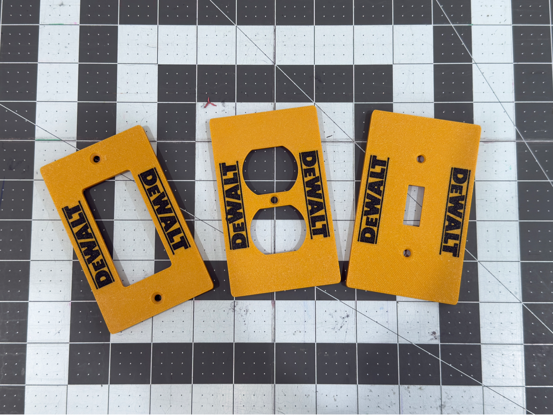 Dewalt Light Switch Plate Set