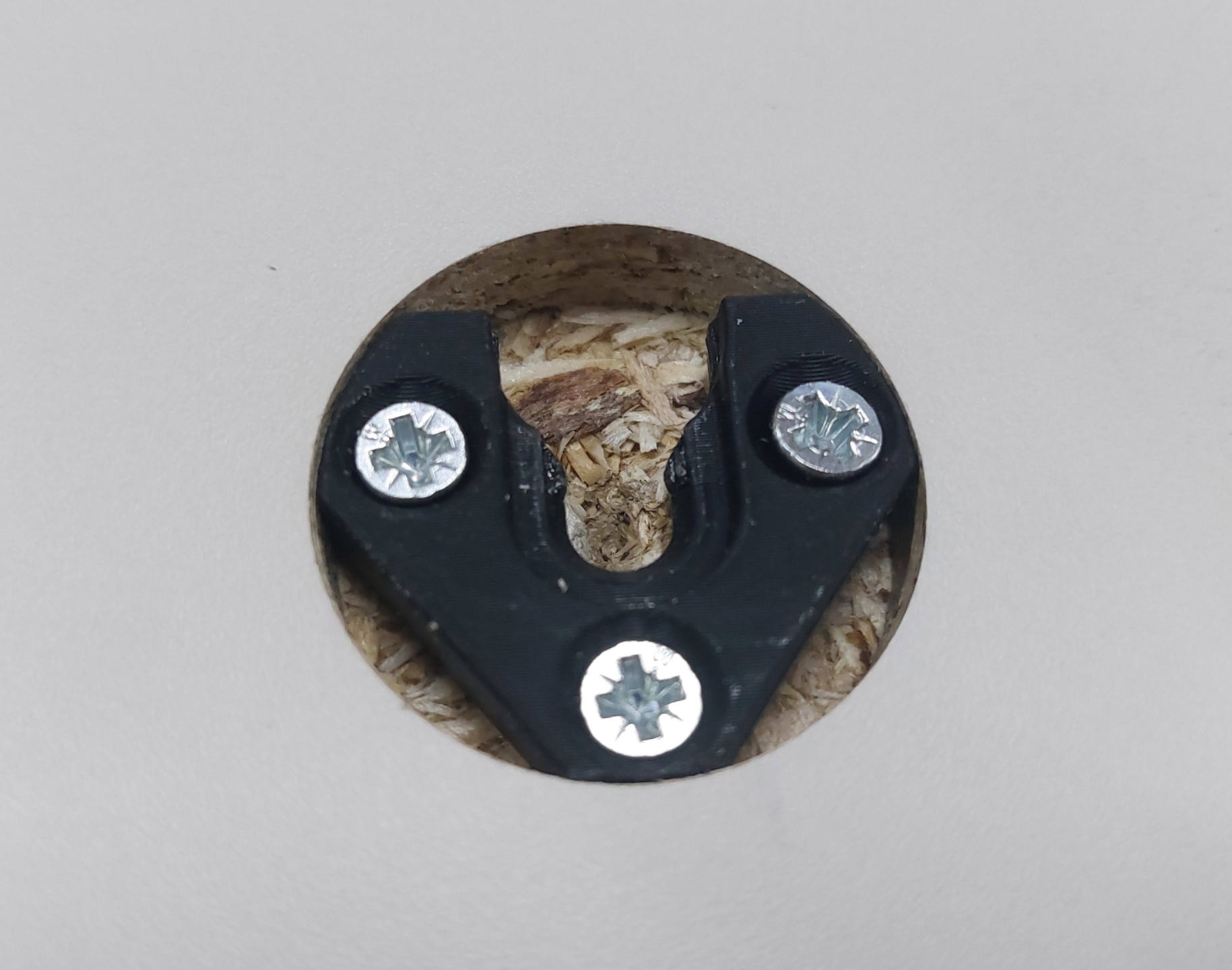 Invisible click wood connector