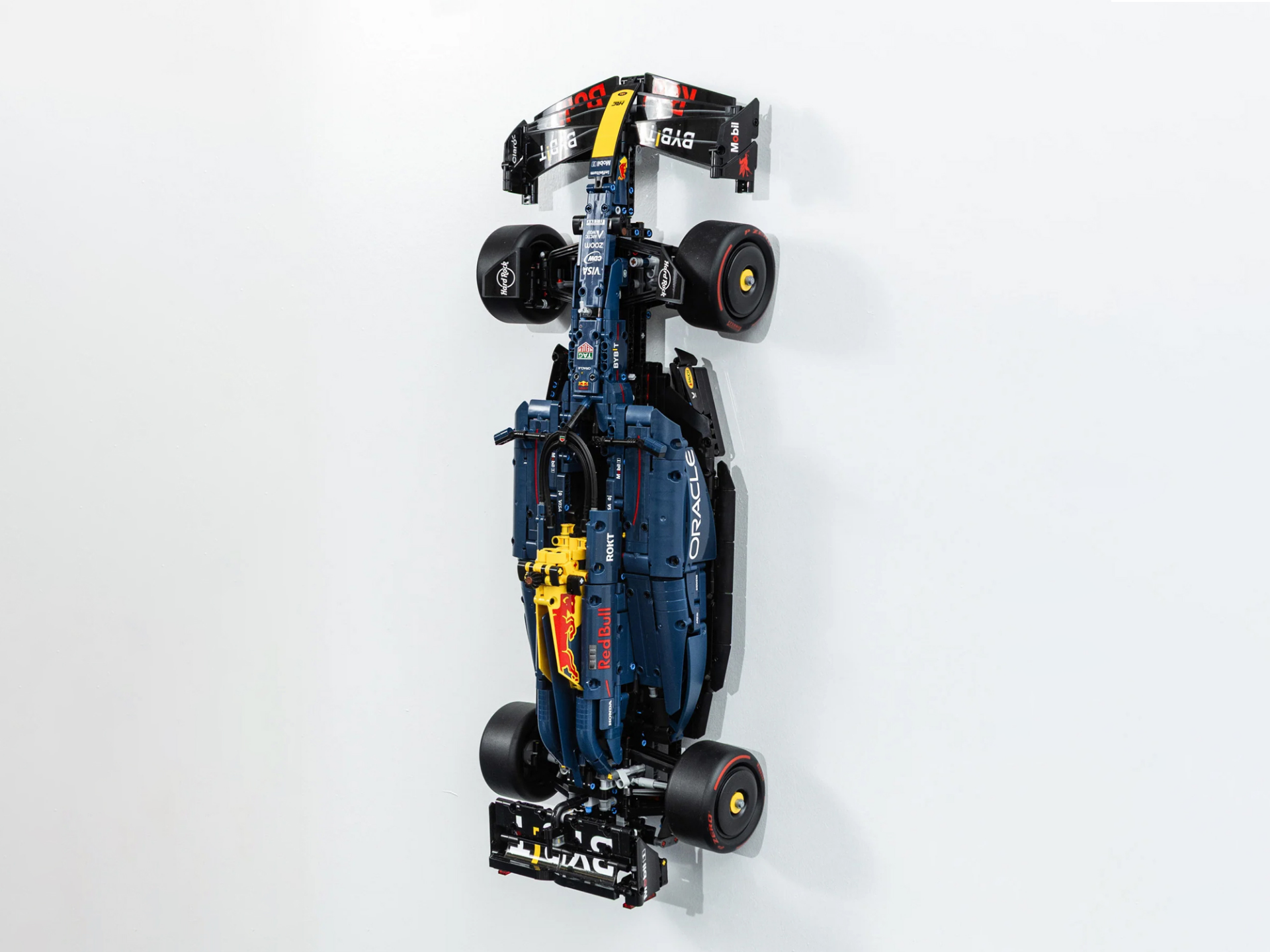 WALL MOUNT F1 ORACLE RED BULL RACING RB20 - 42206