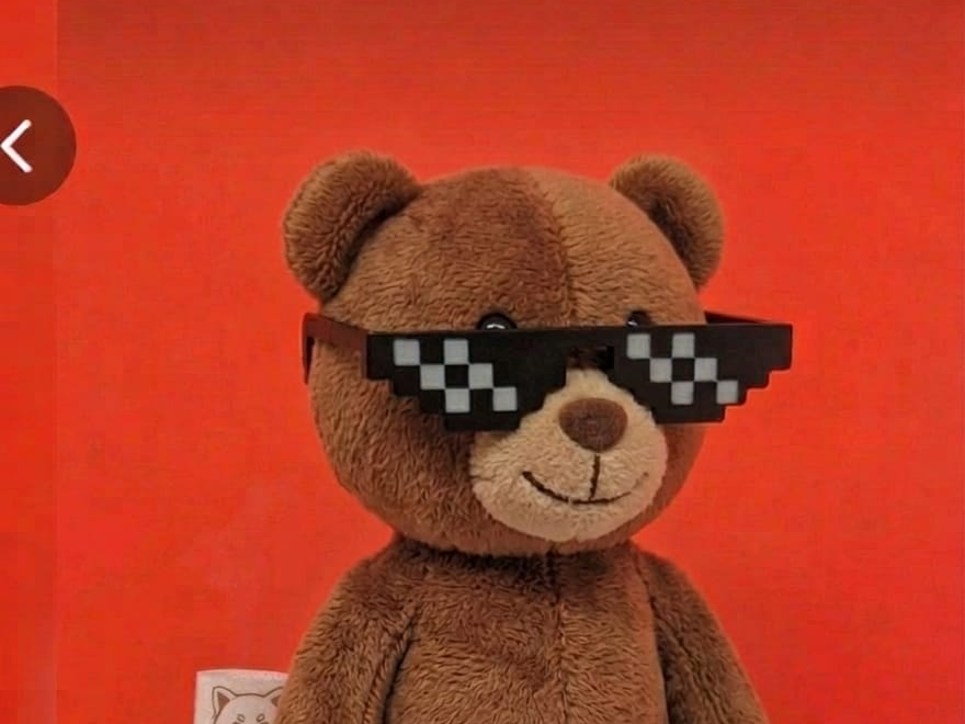 pixel glasses doll