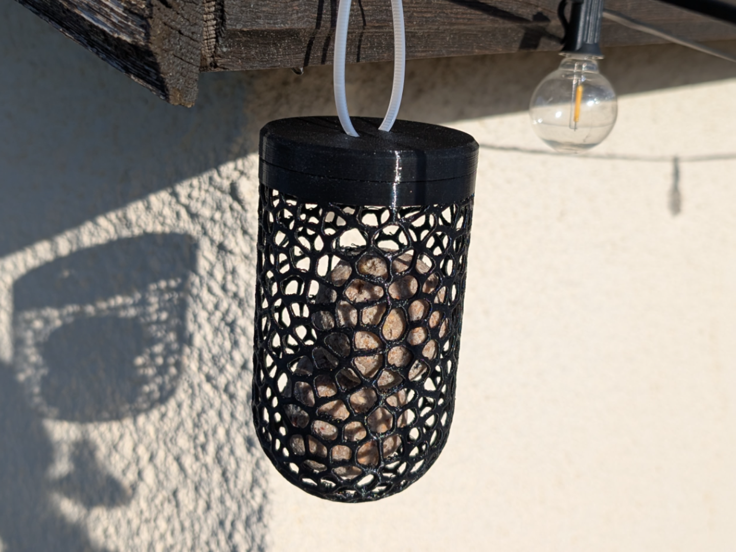 Mangeoire Oiseaux FatBall Voronoi Securisee