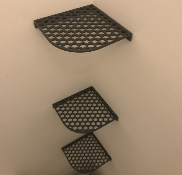Etagère d'angle en nid d'abeille