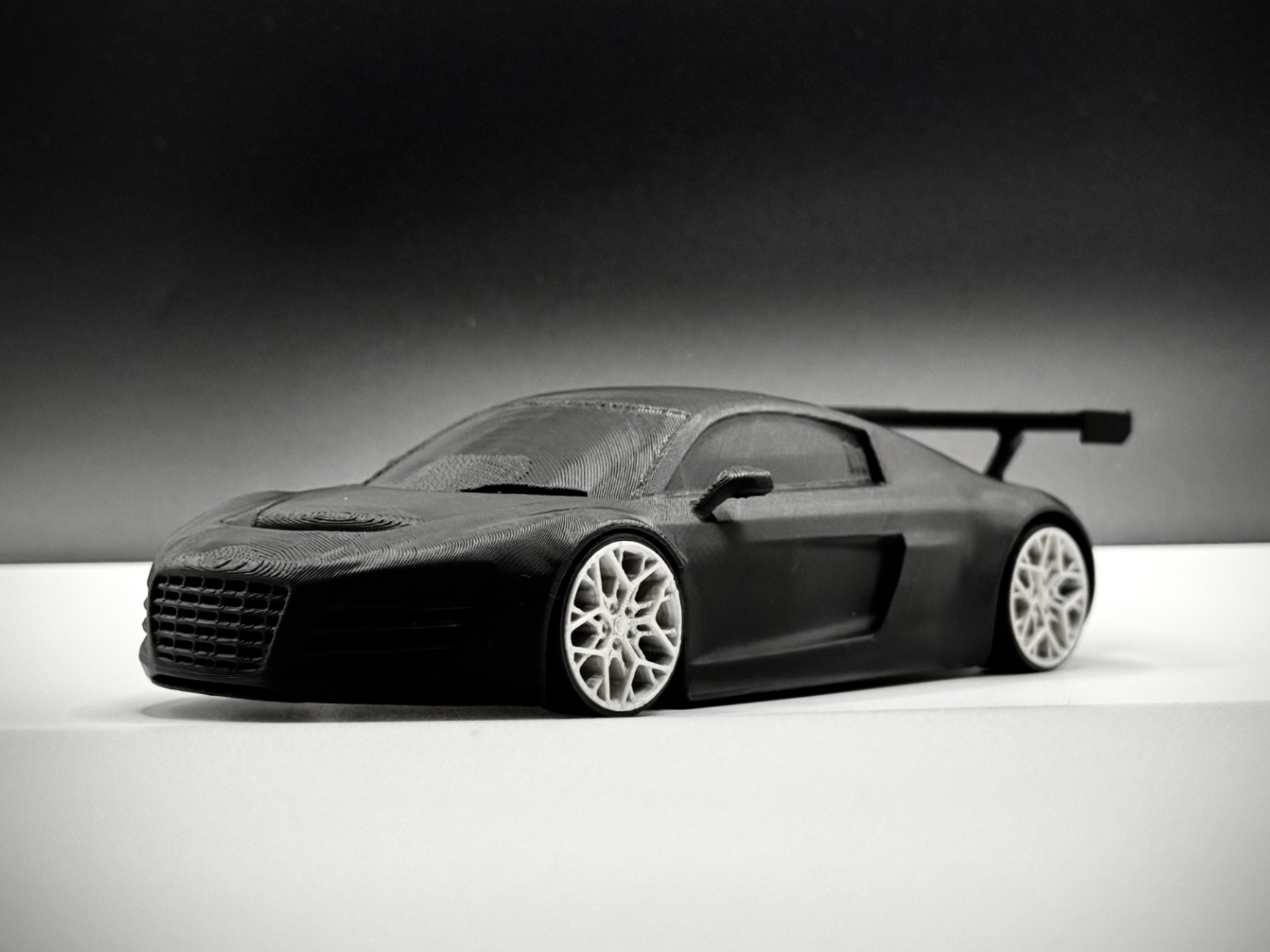 Audi R8 LMS - 1/24 Scale Car Model!