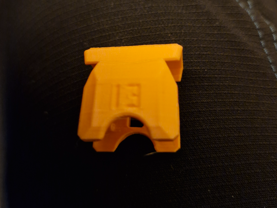 Dummy 13 Wide "Male" Chest Armor