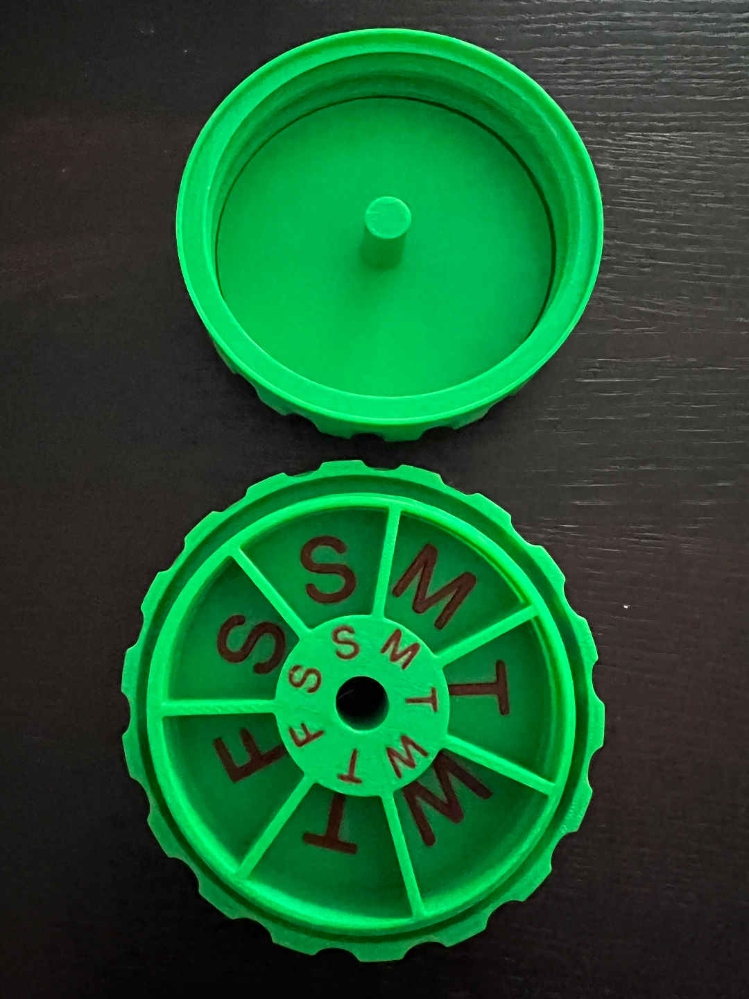 Pills Organizer (english and french version)