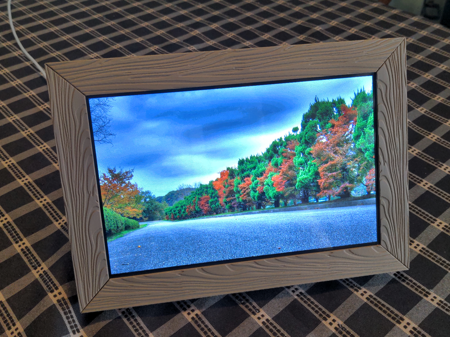 Guition 10.1" Picture Frame (Optional Wood Grain)