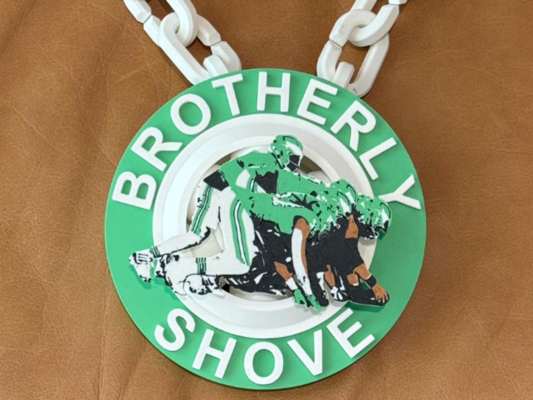 Eagles Brotherly Shove Spinner Chain