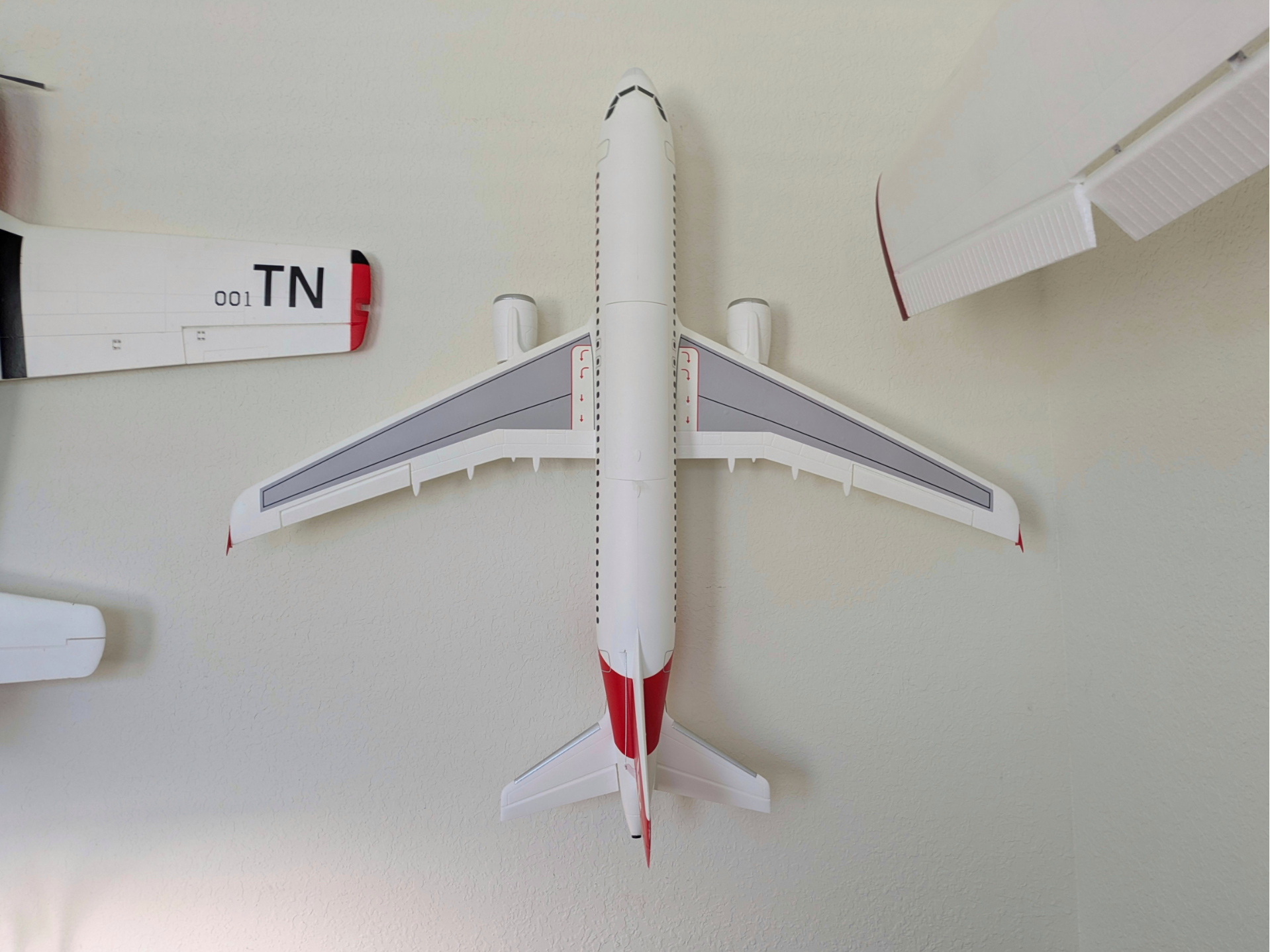Wall Mount & Battery Tray for XFLY Twinliner RC