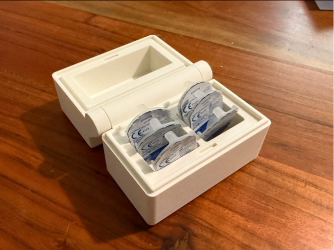 Kontaktlinsenbox für 3-Monatslinsen