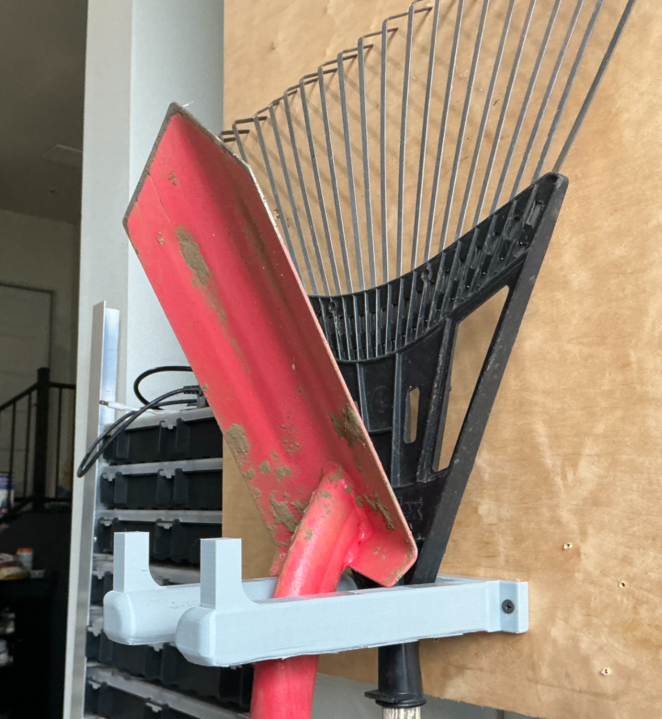 multiply shovel holder