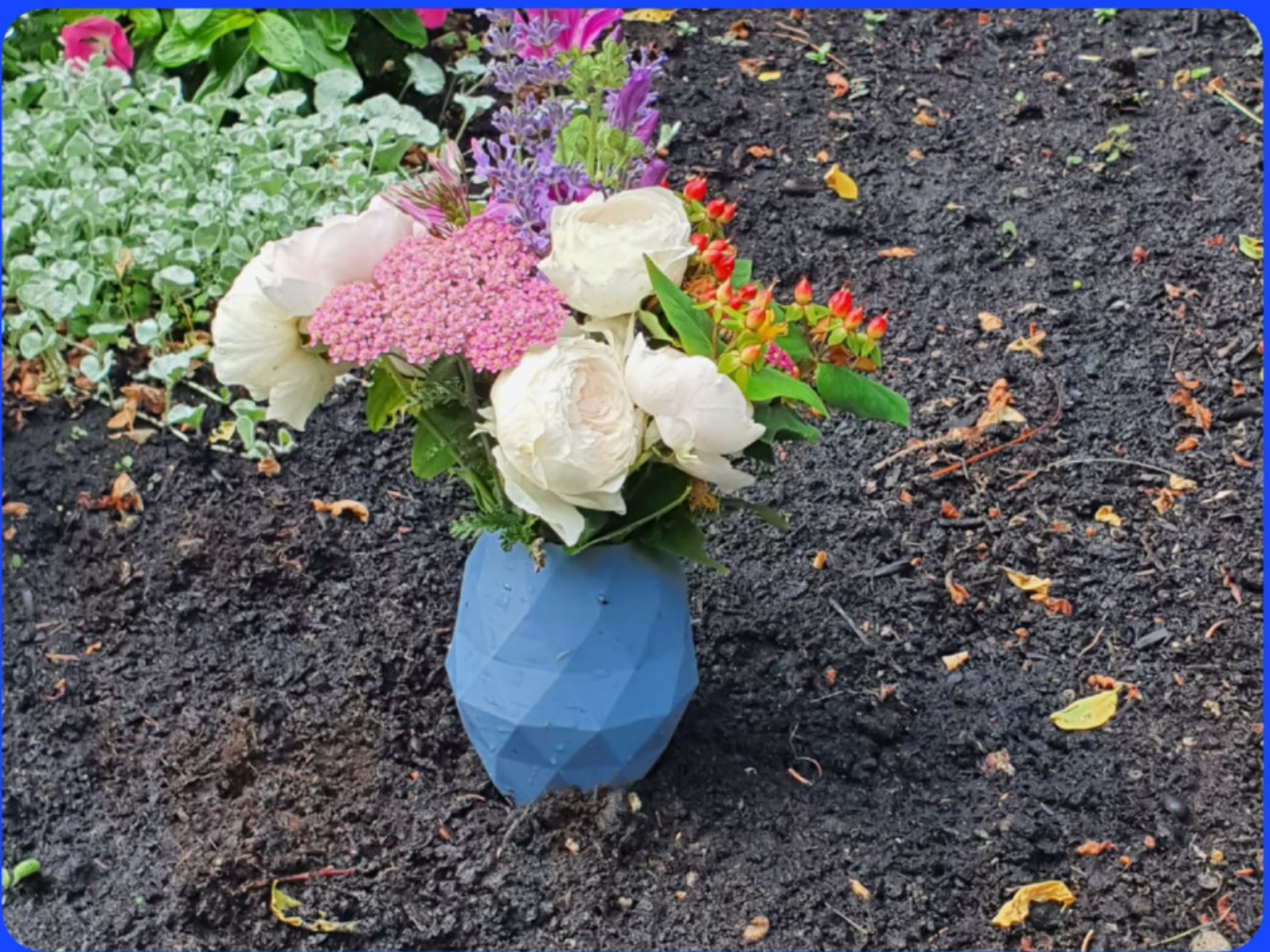 Cemetery Vase / Garden Vase / Grabvase (Type A)
