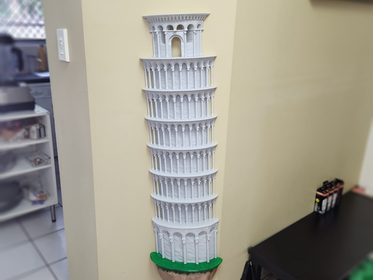 Leaning Tower of Pisa Wall Art | Single Spool