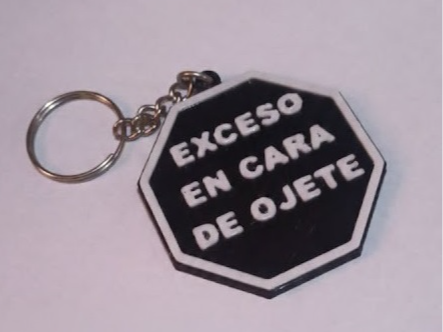 Llavero Exceso