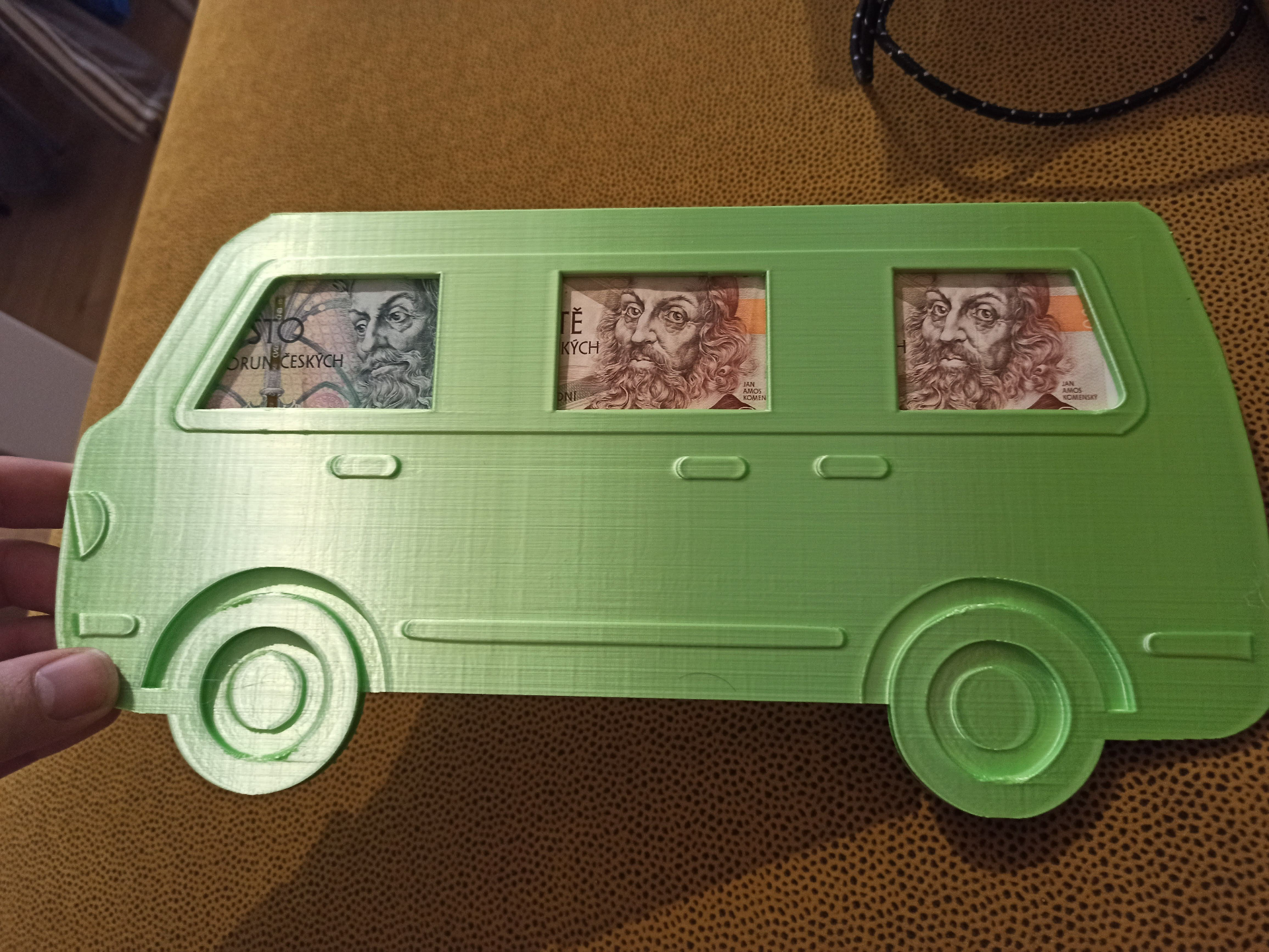 Money car as giftbox