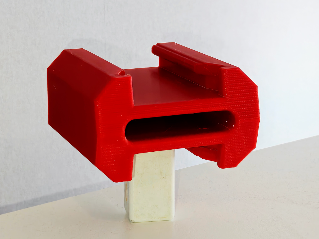 Milwaukee M18 Dual battery wall mount