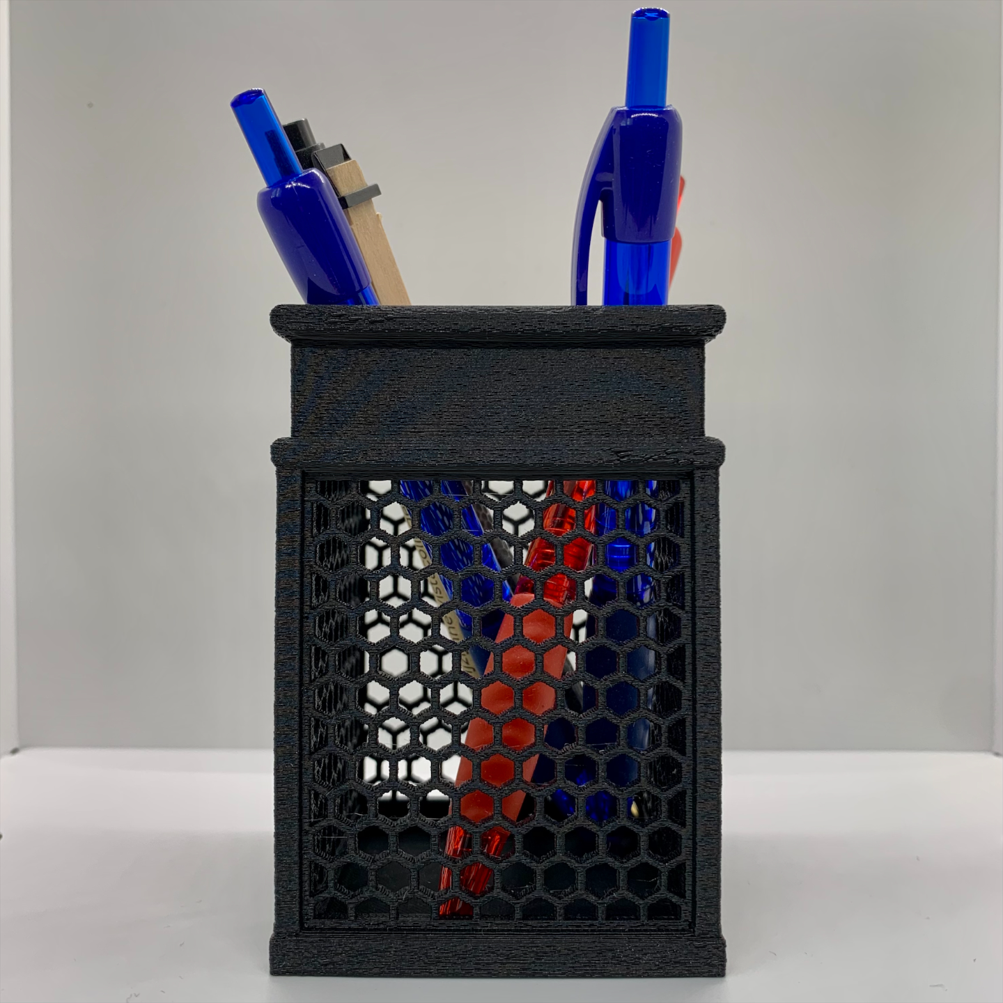 Honeycomb PenHolder Square