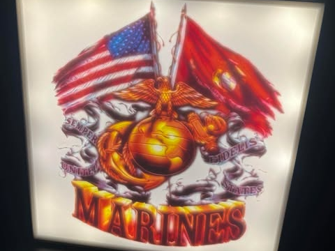 Marines Lightbox in color