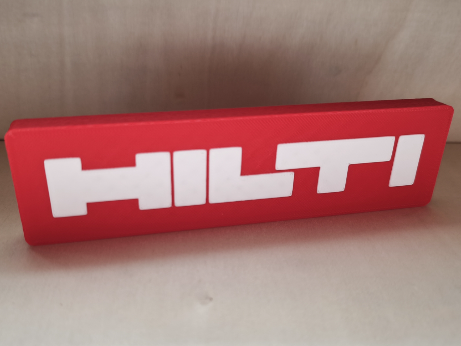Logo Board HILTI