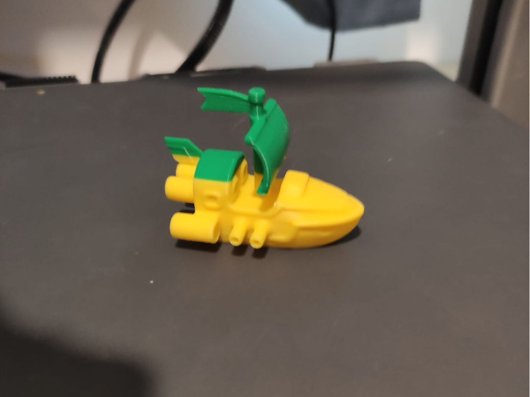 Spaceship Benchy futuristic model