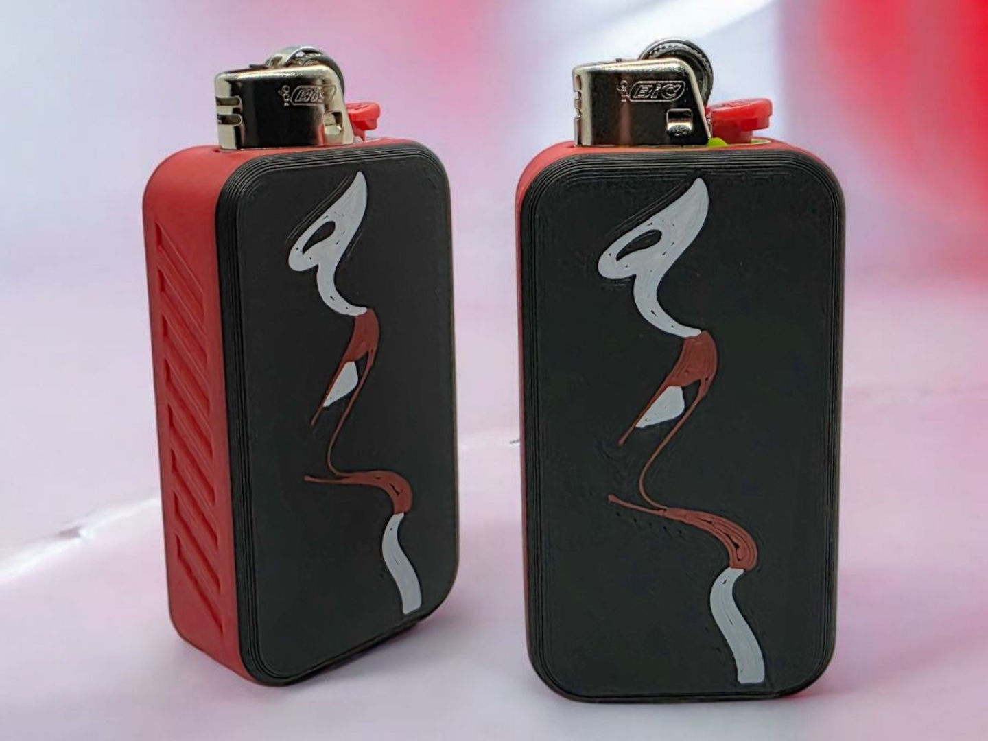 Abstract Desire Lips Bic Sleeve