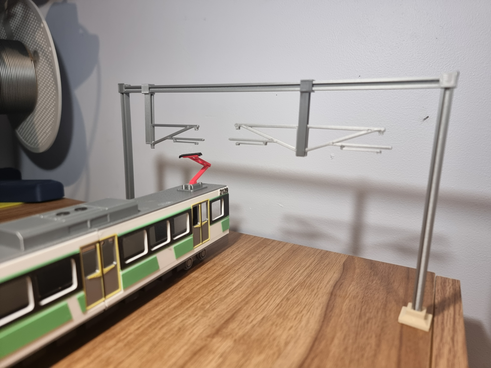 Customisable Overhead Catenary - HO Scale
