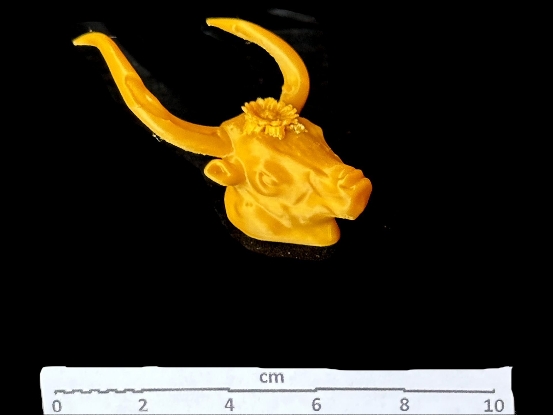 Tête de taureau mycénienne