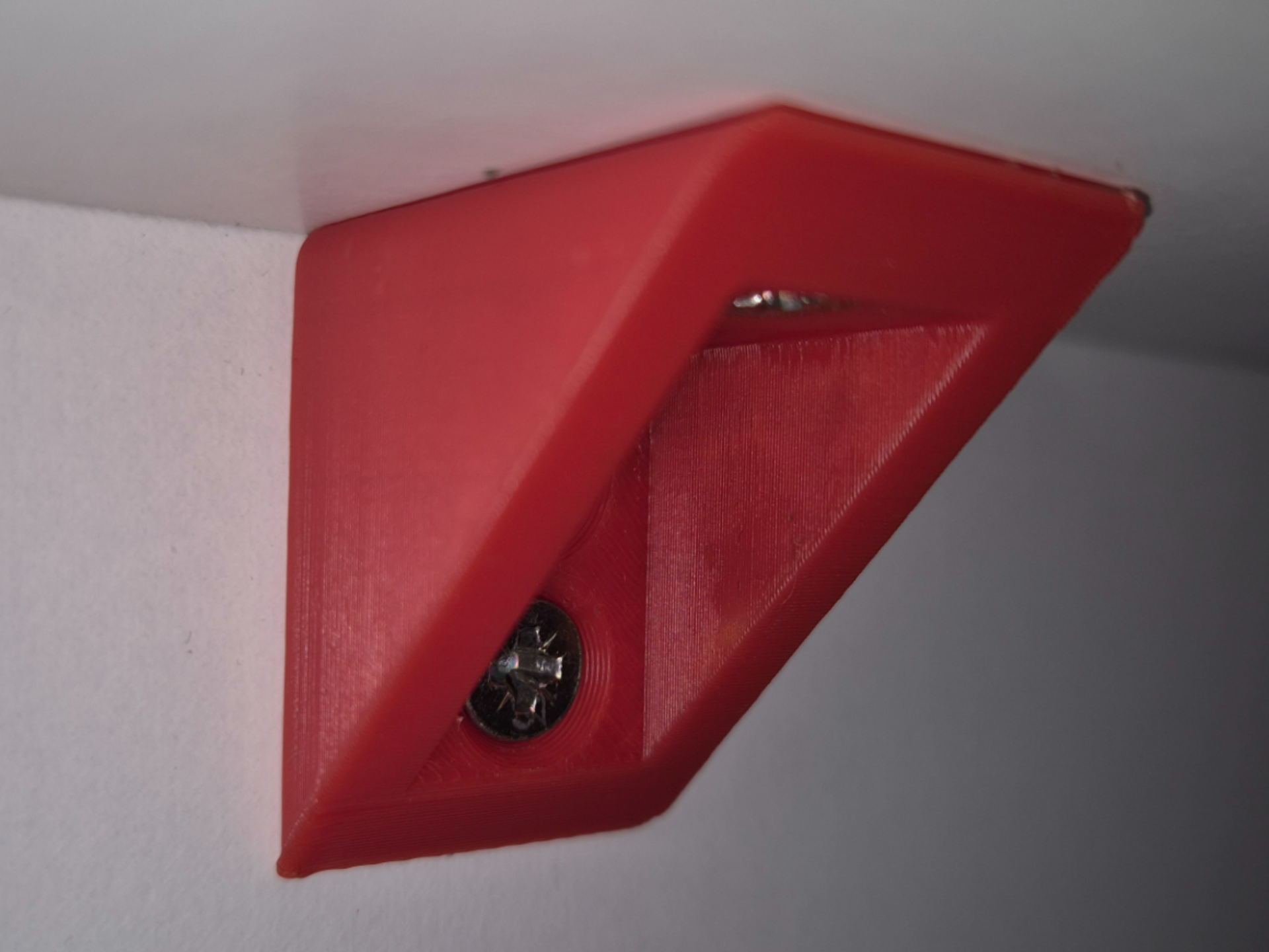 Corner Bracket for Shelf Mounting