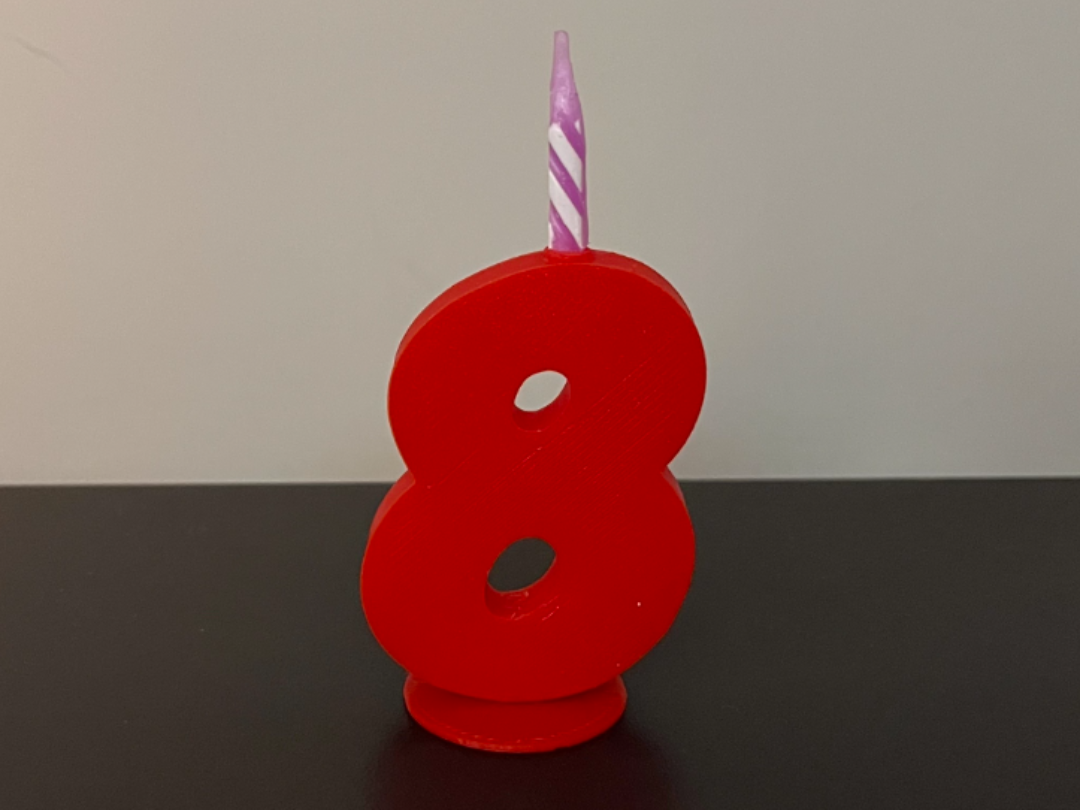 Number 8 Birthday cake topper candle holder H 12cm