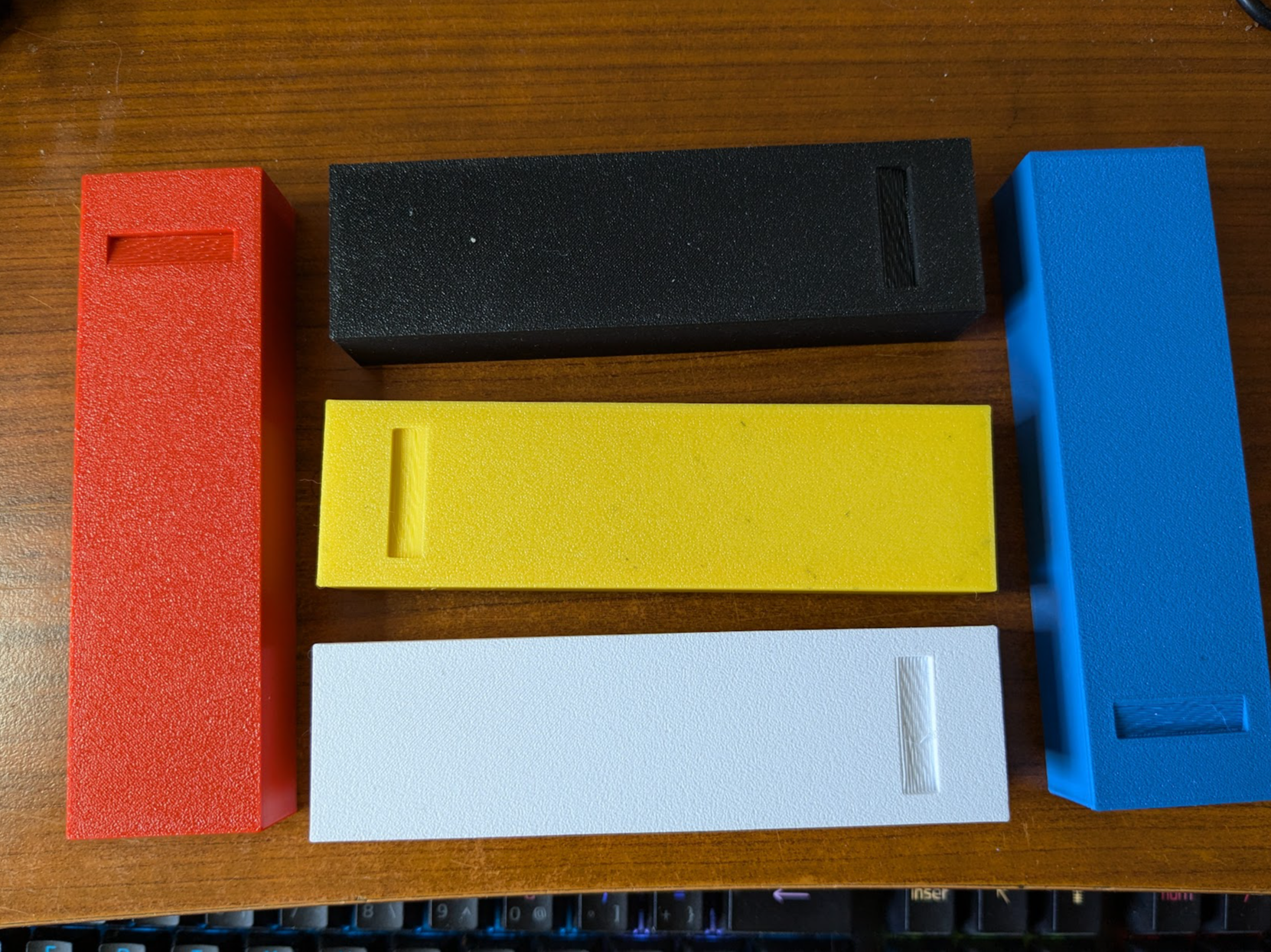 Pill box with 5 cases