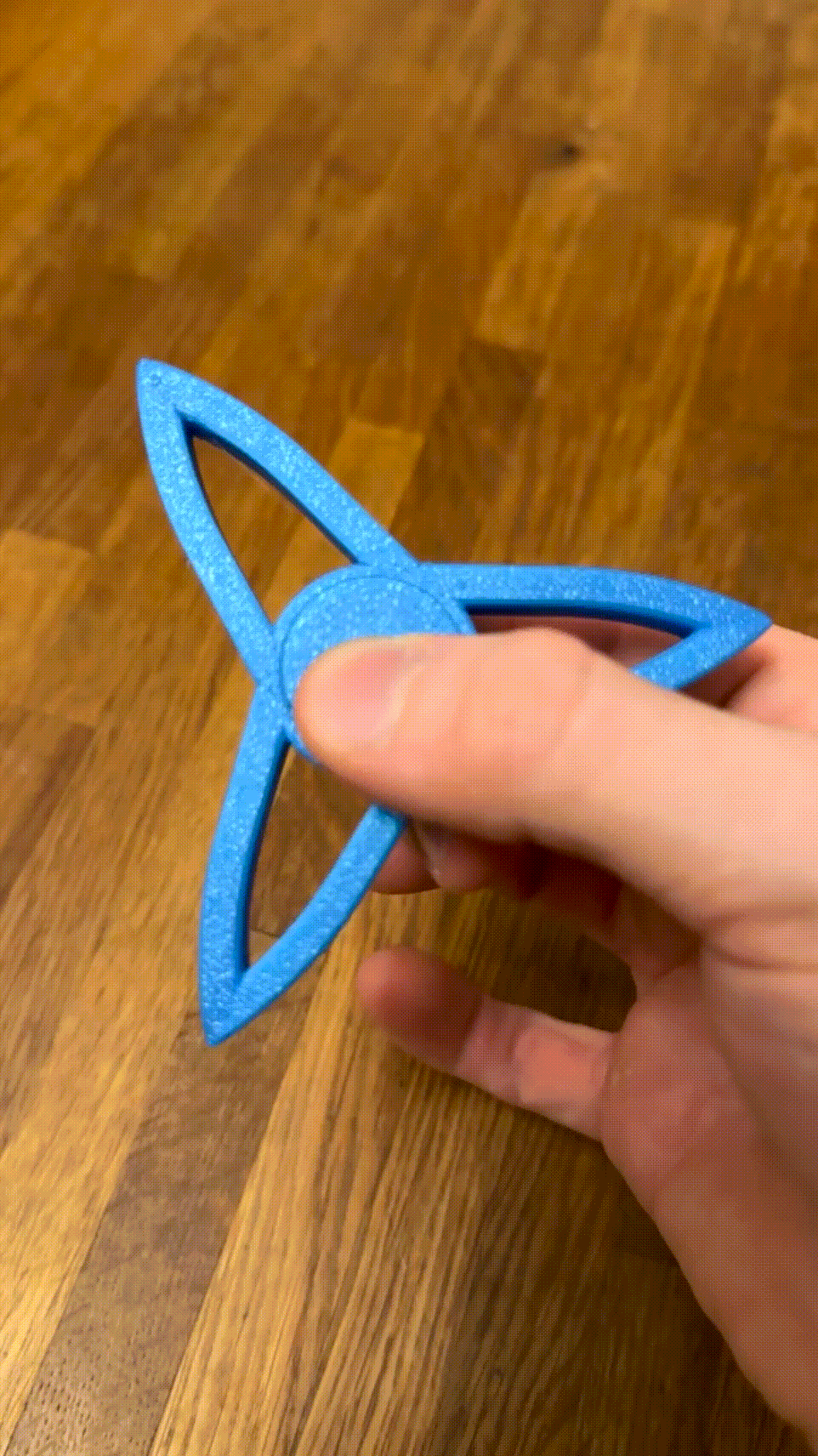 Triple Blade Fidgetspinner