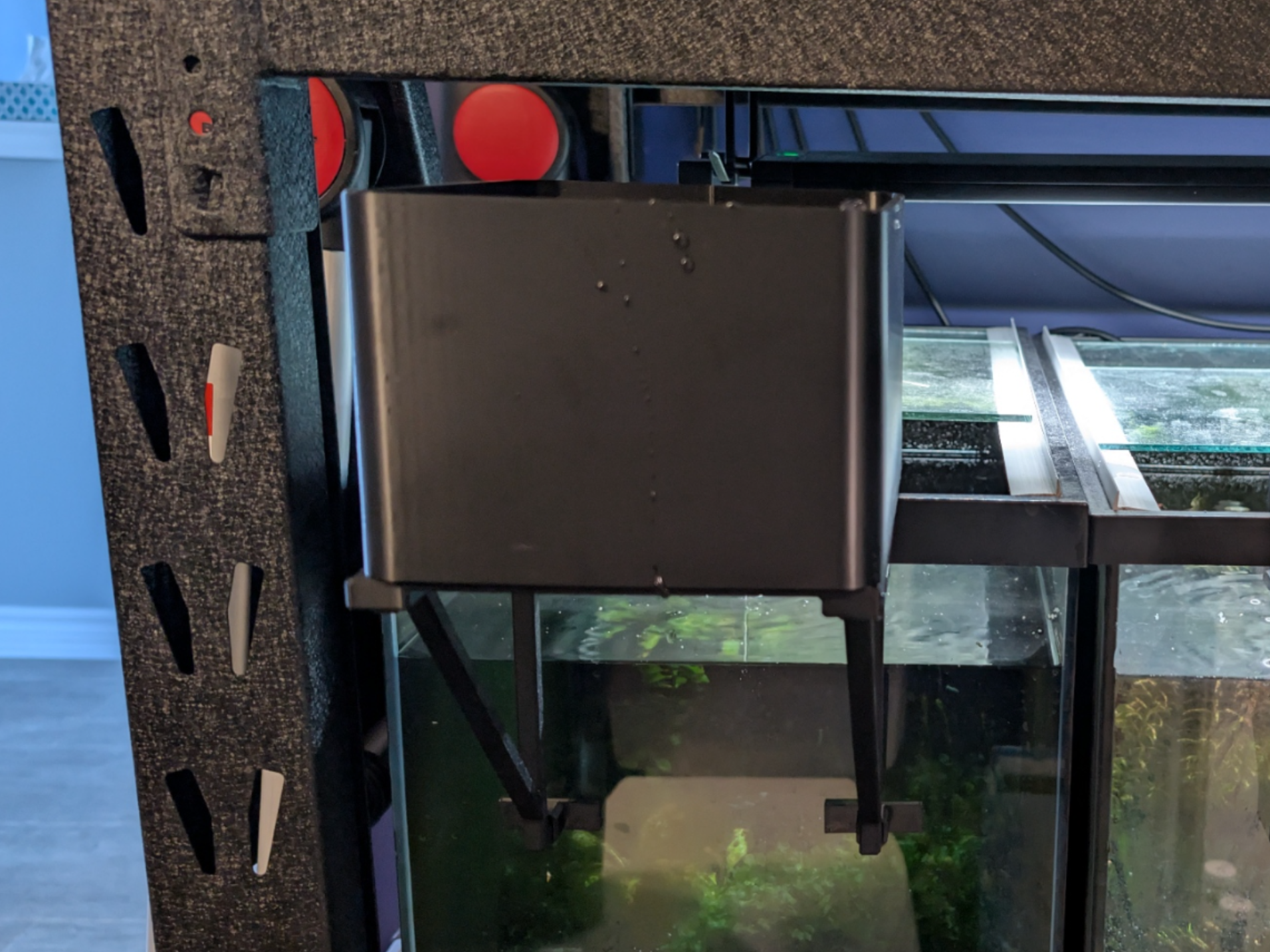 Low-Profile Aquarium Drip & Top-Off Shelf