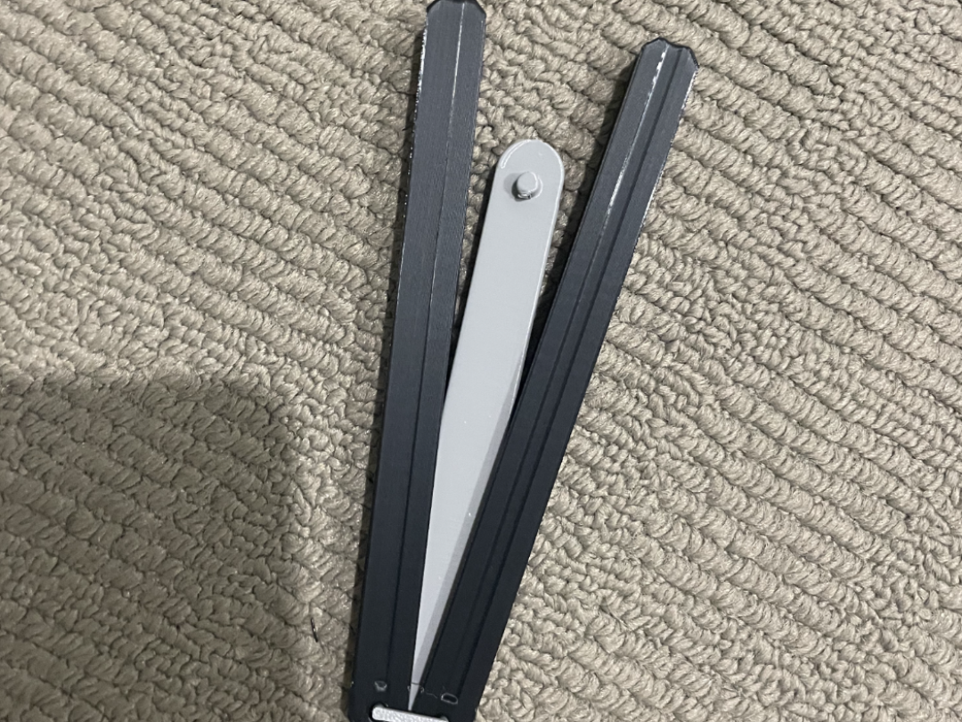 Chameleon Balisong (No AMS)