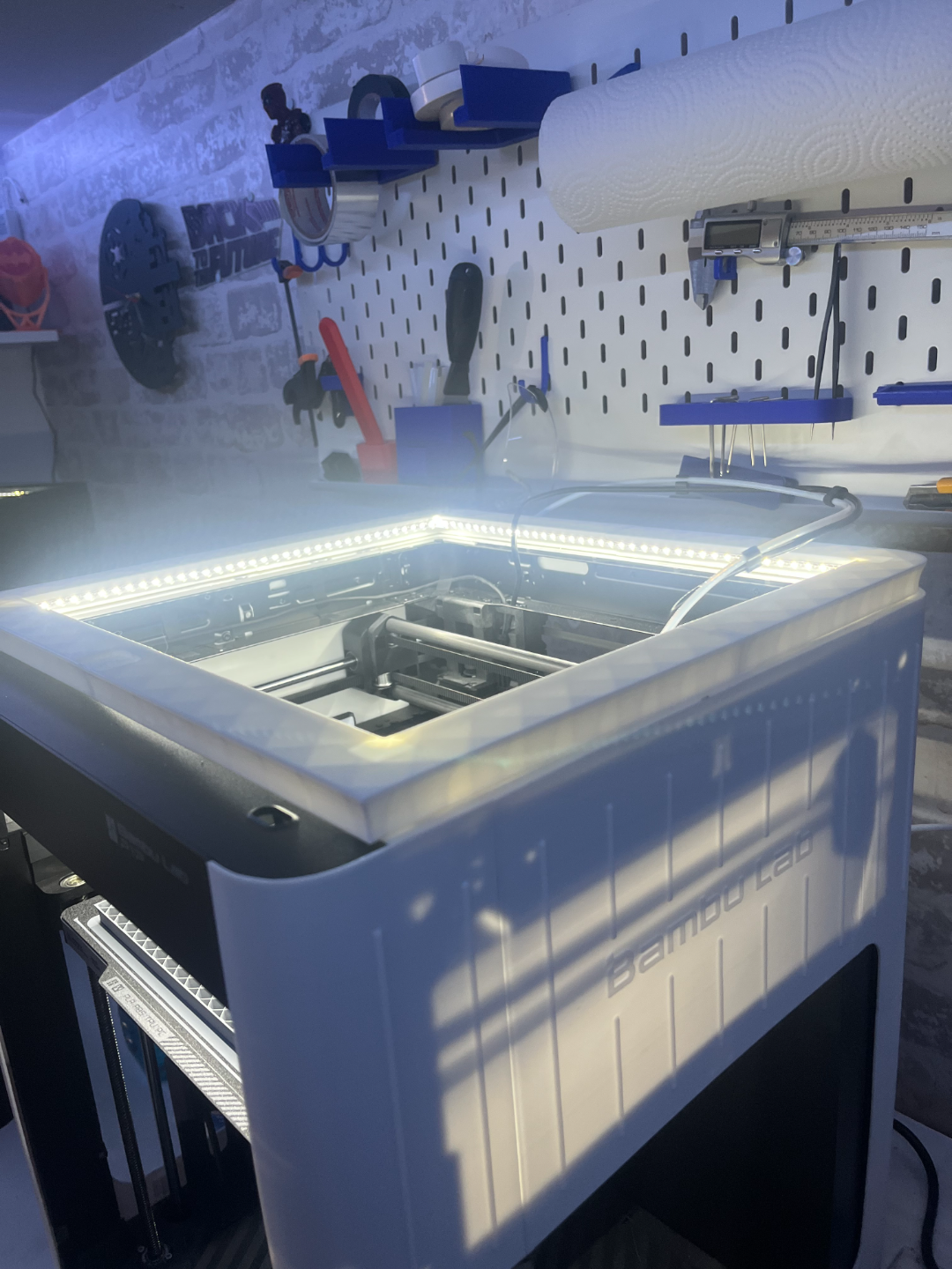 P1P-P1S-X1C-Led-Raiser--Xtouch-screen-mod