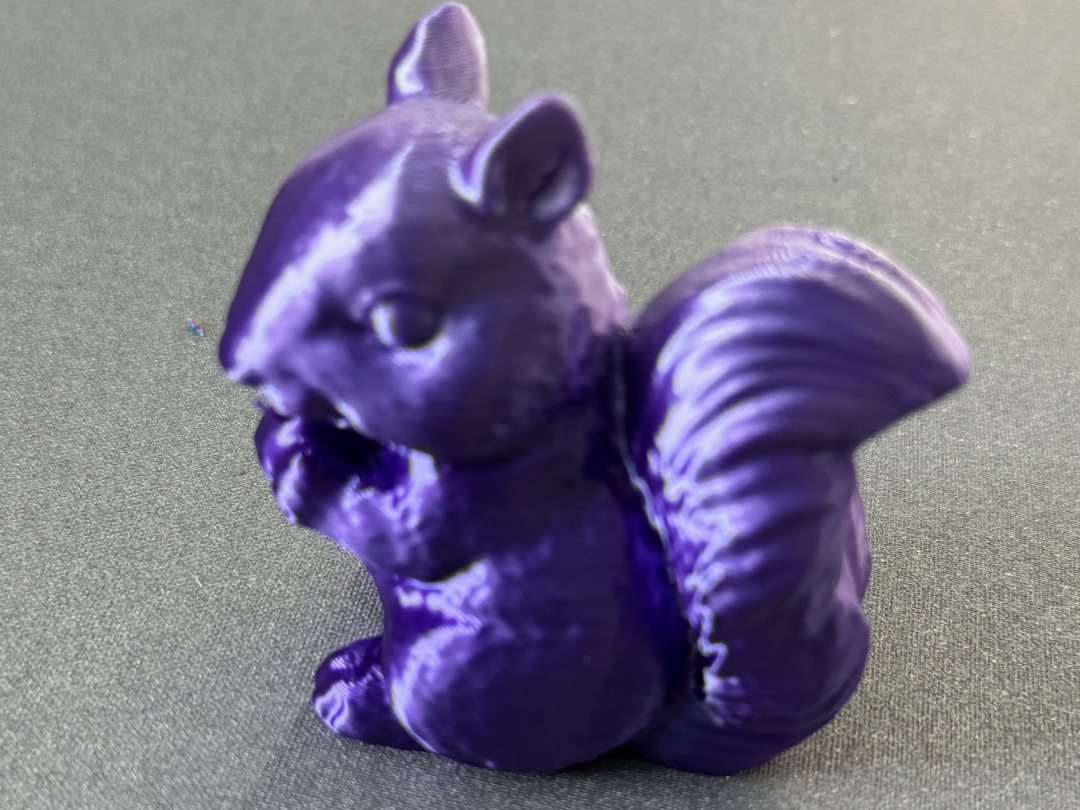 Squirrel statue, Squirrel scuplture