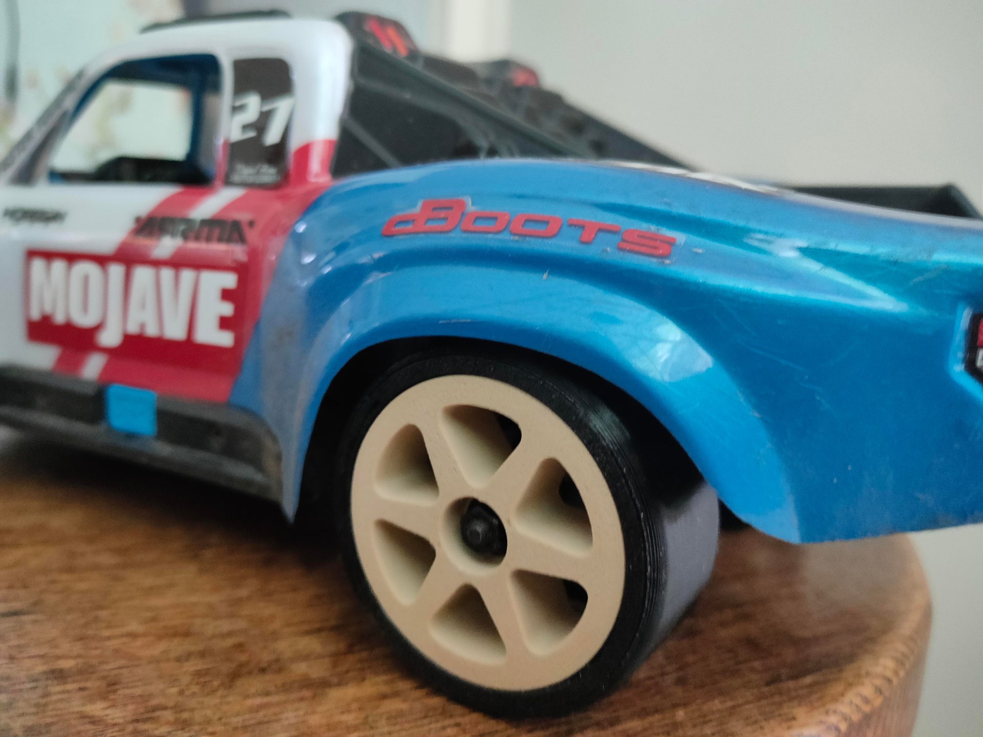 Drift Rims + Tyres (TPU or Solid) 1 : 16 RC Mojave