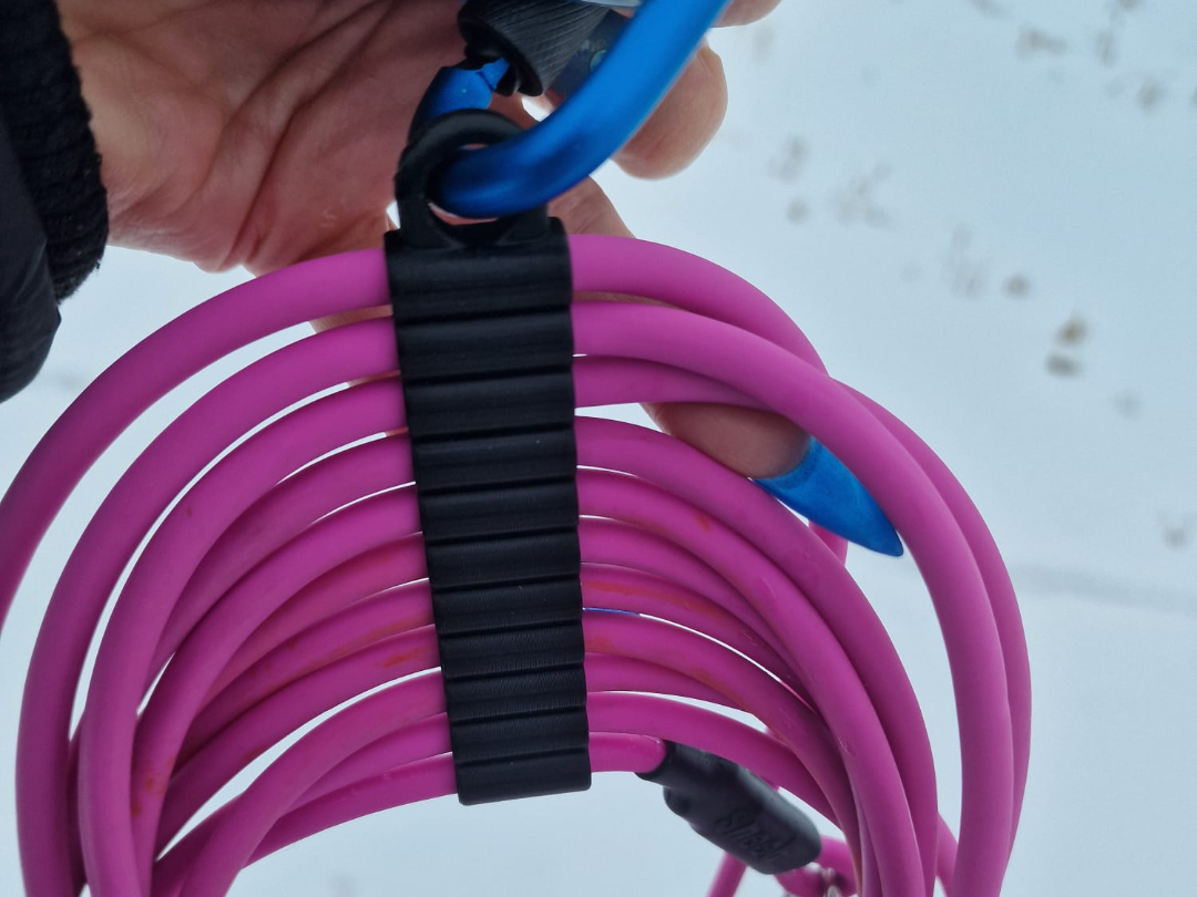 Holder for a 10-meter tracking line