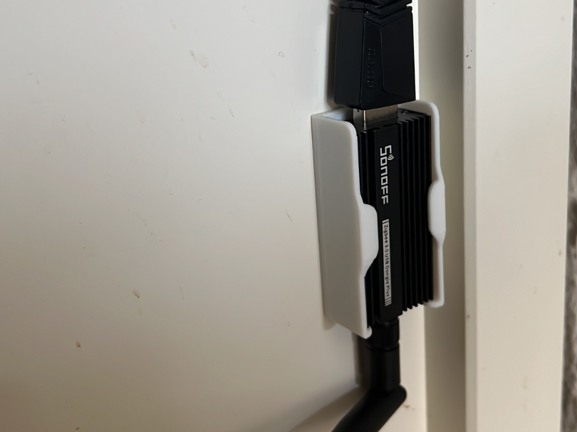 Halterung Sonoff Zigbee Dongle