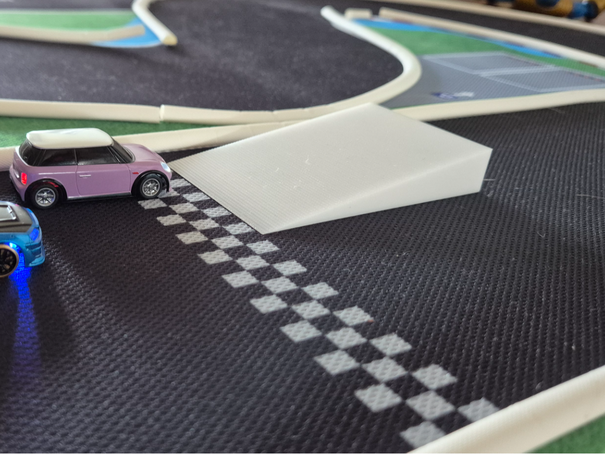 Jumping ramp for RC cars 1/76(1:76)(Turbo Racing)