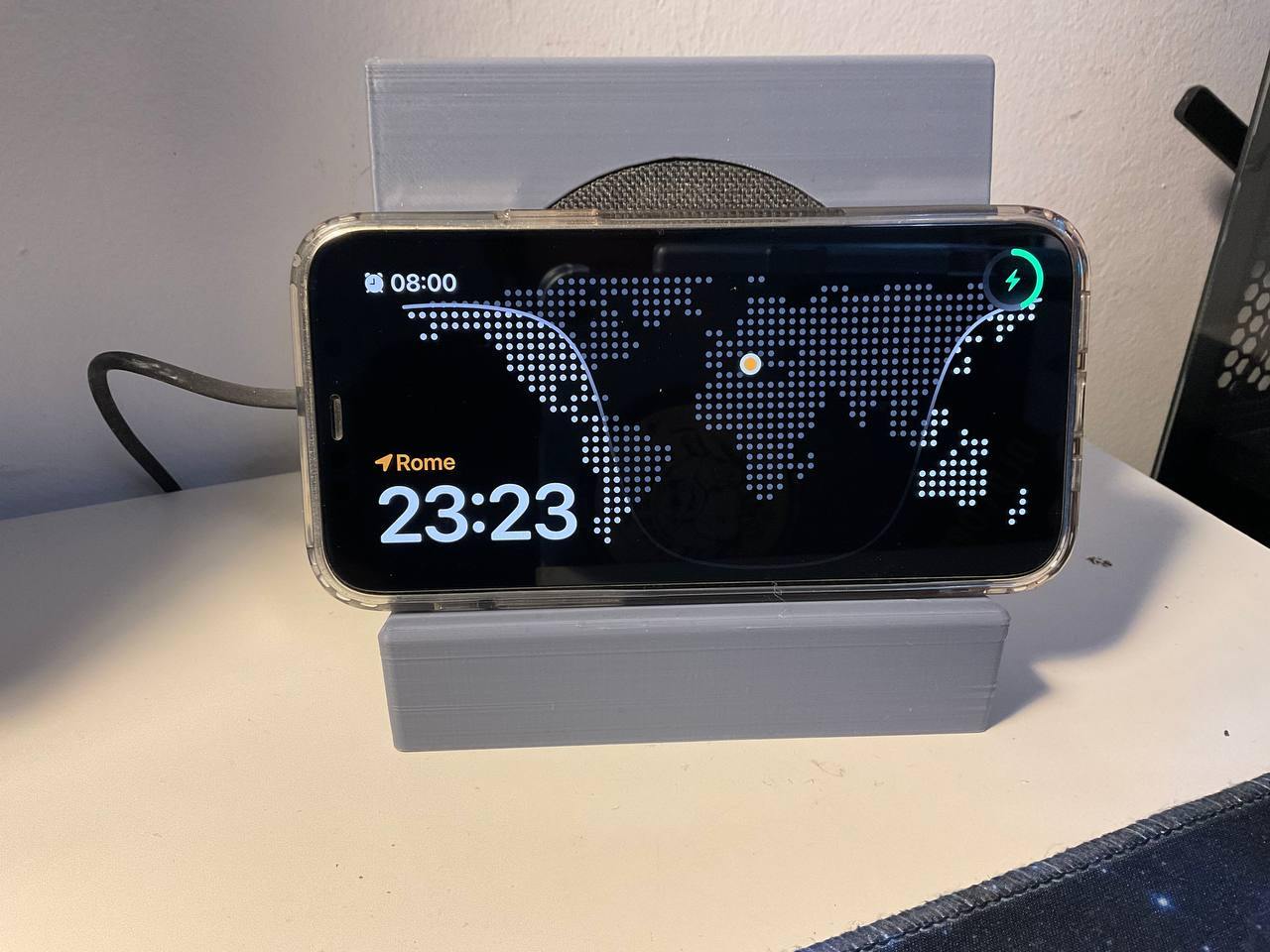 Ikea Wireless Phone Charger (STANDBY MODE)