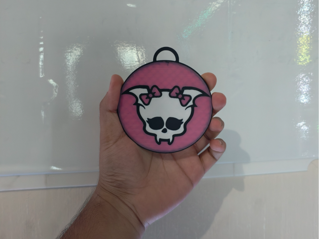 Draculaura logo