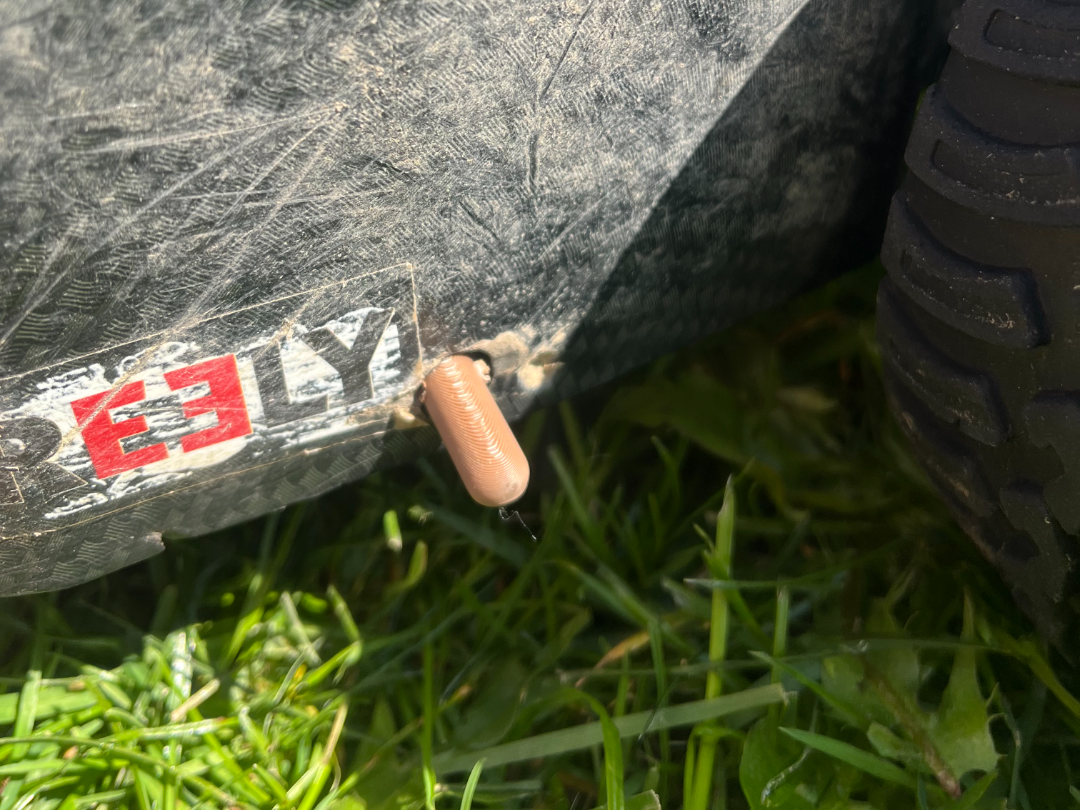 Carbon Fighter Karo Side holder