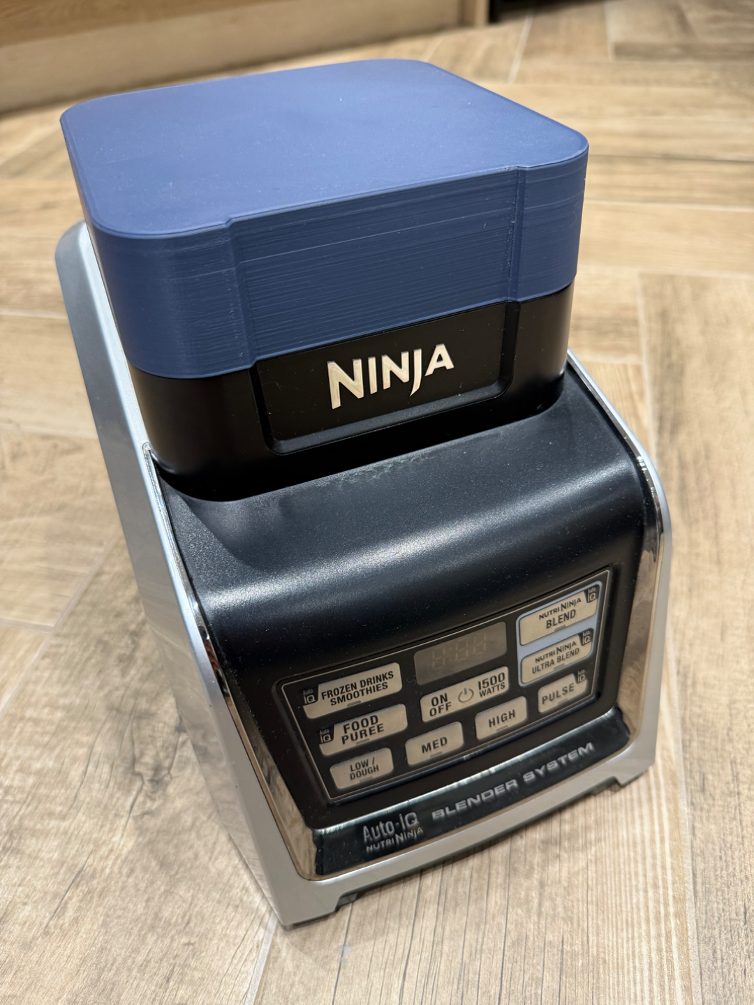 Blender Ninja BL682UK2 Cover