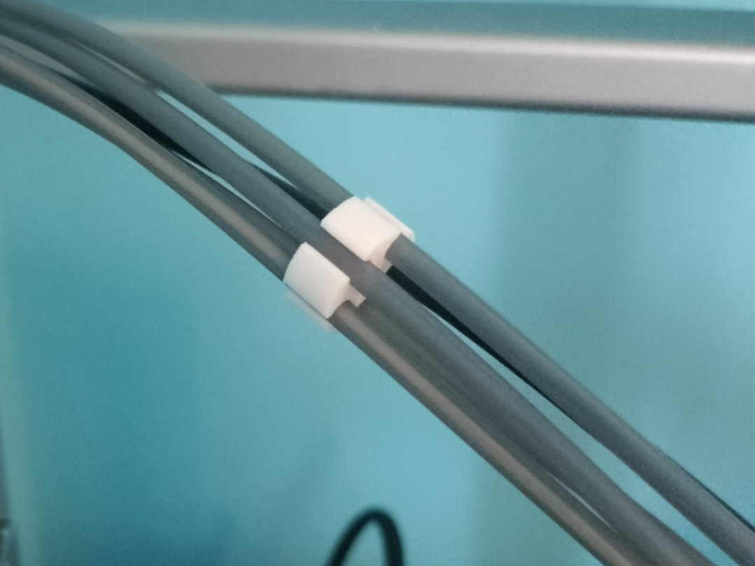 A1/mini PTFE tubes clip