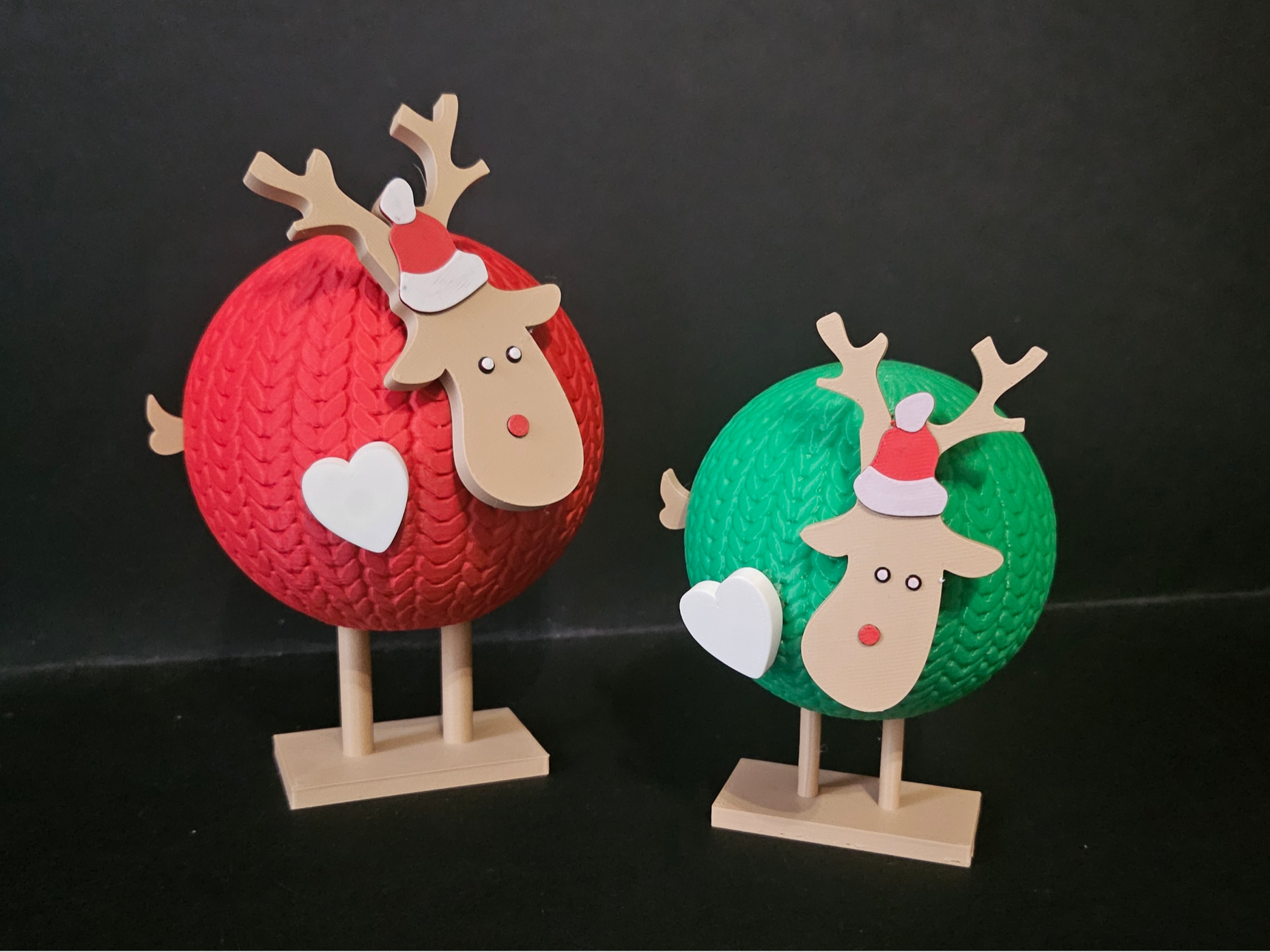 knitted christmas reindeer