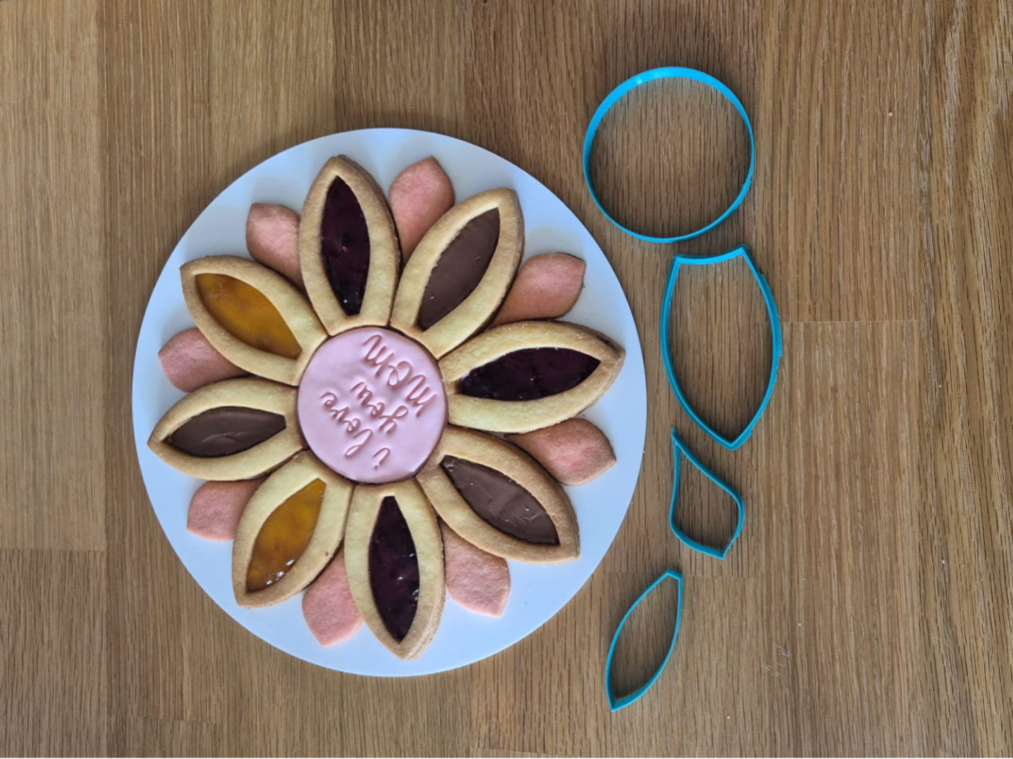Flower Tart Cutter – Cookie & Pie Mold