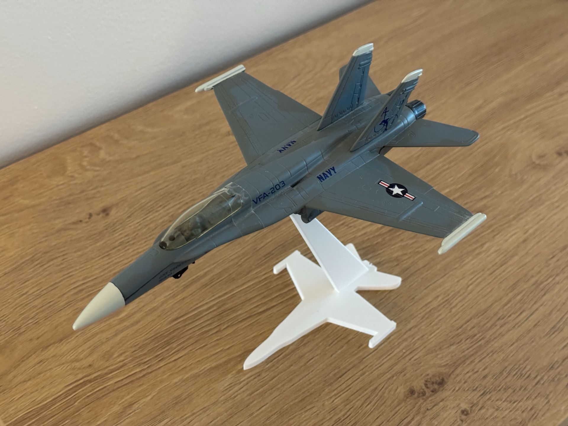 Display Stand for NewRay F/A-18 VFA-203 Hornet