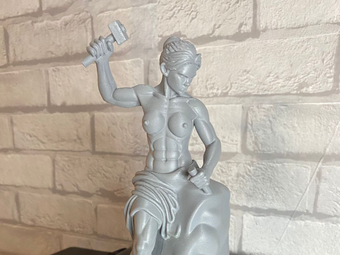 Self Made Woman