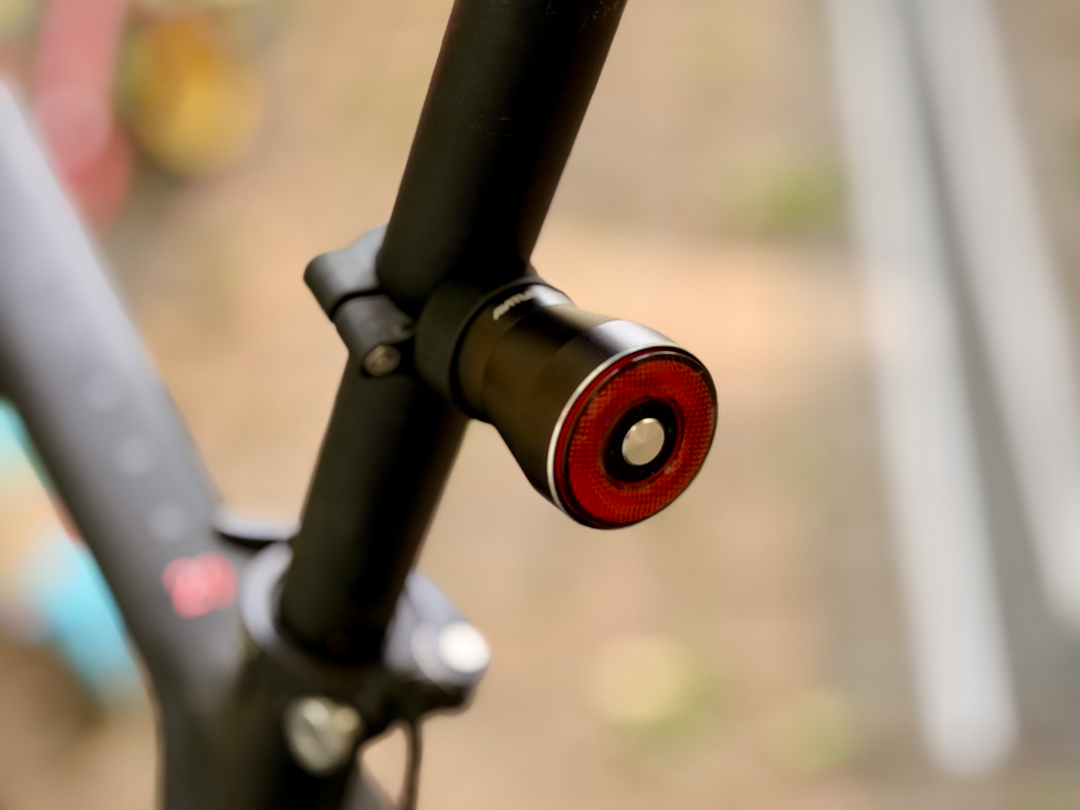 Sattelstangenklemmbefestigung Fahrrad-Rücklicht