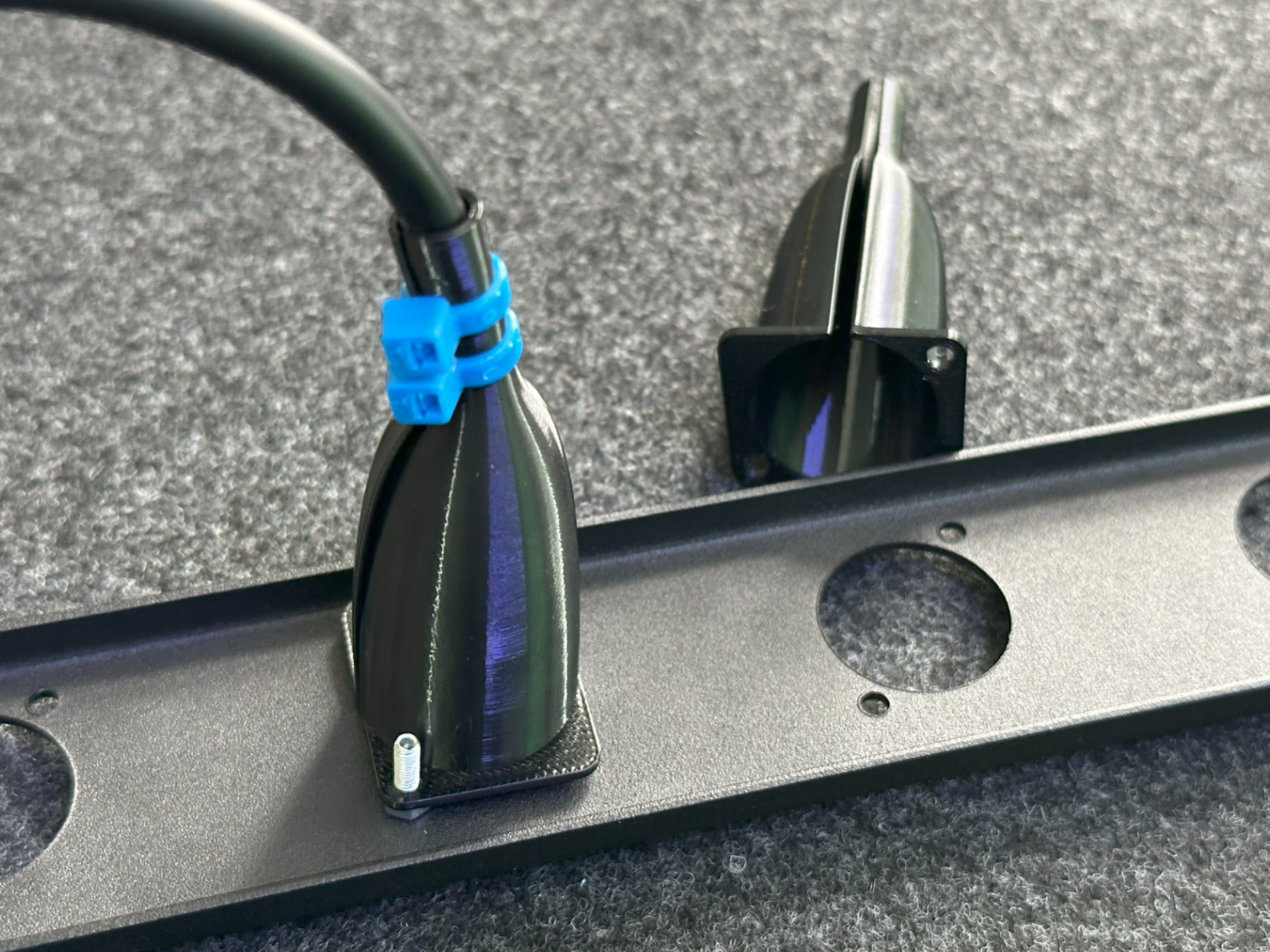 Strain relief for D-type rack installs